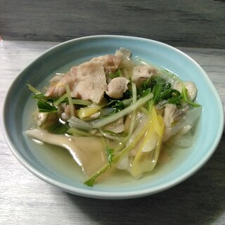 豚バラの旨味がギュッと✨水菜と舞茸のお鍋
